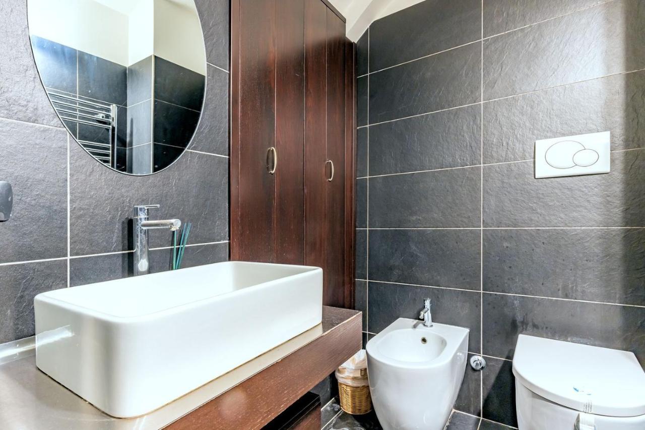 Lovely Apartment Ground Floor Colosseo Wi-Fi Ac Rome Exterior photo